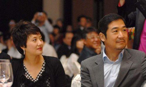 张国立邓婕照片,岁月静好演绎经典爱情