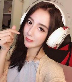 女主播杨咩毛衣视频